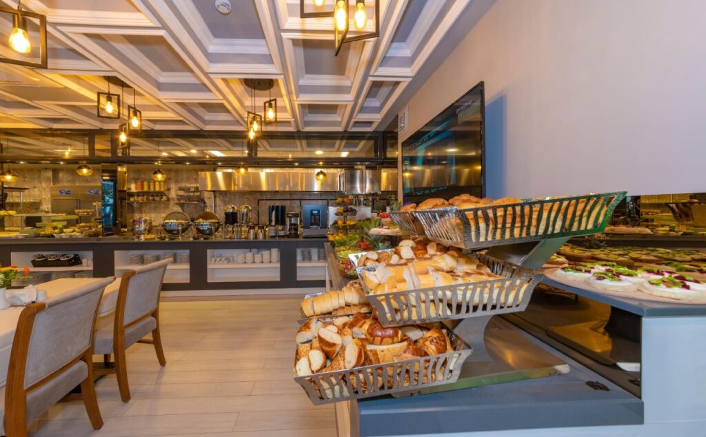 Skalion Hotel
