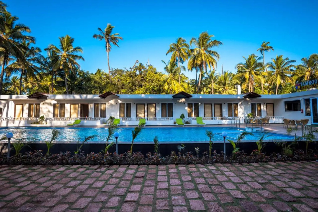 Golden Sands Resort, Morjim