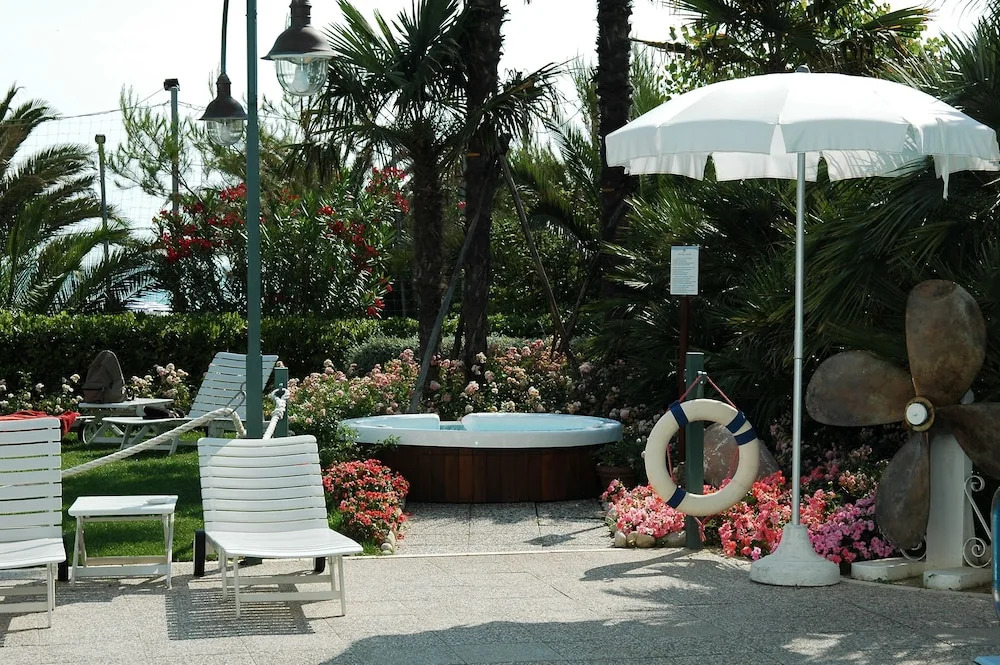 Hotel Parco Delle Rose
