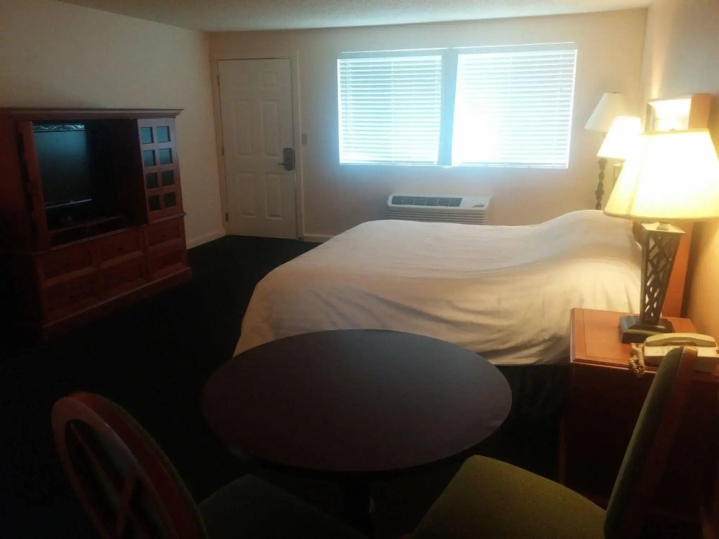 Motel 6 - Aberdeen, WA