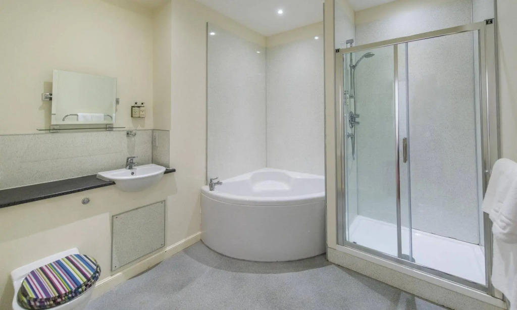 Pinehurst Lodge Hotel -Dyce, Aberdeen