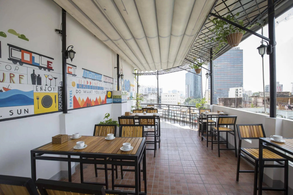 Rosa Hotel - Bùi Viện walking street