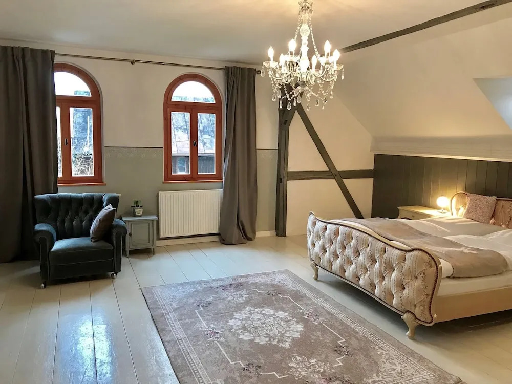 Cozy Holiday Home in Gürth With Private Garden