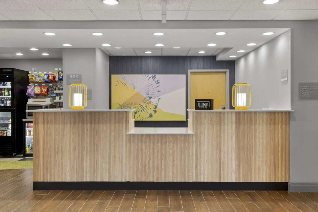 Spark By Hilton Newcomerstown