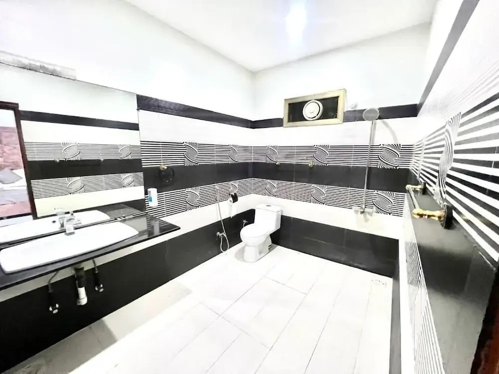 Amada Family Guest House