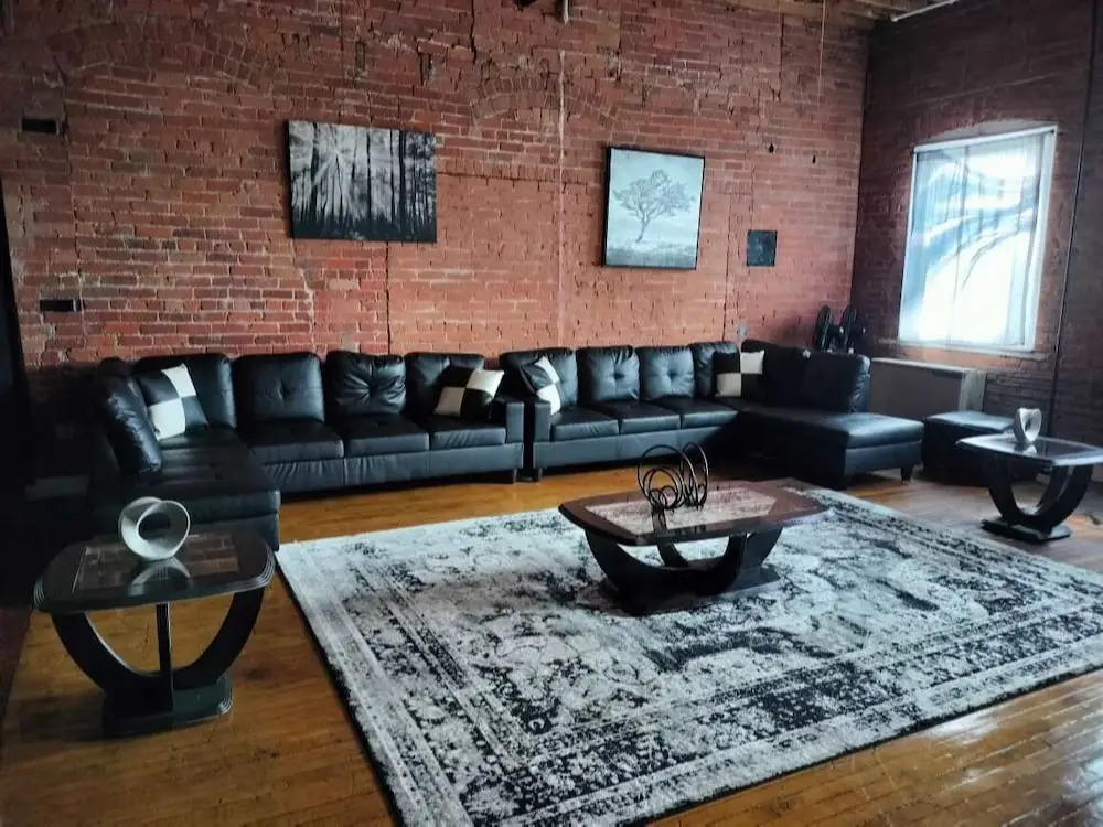 Gorgeous Downtown Detroit Loft - Fully Equipped