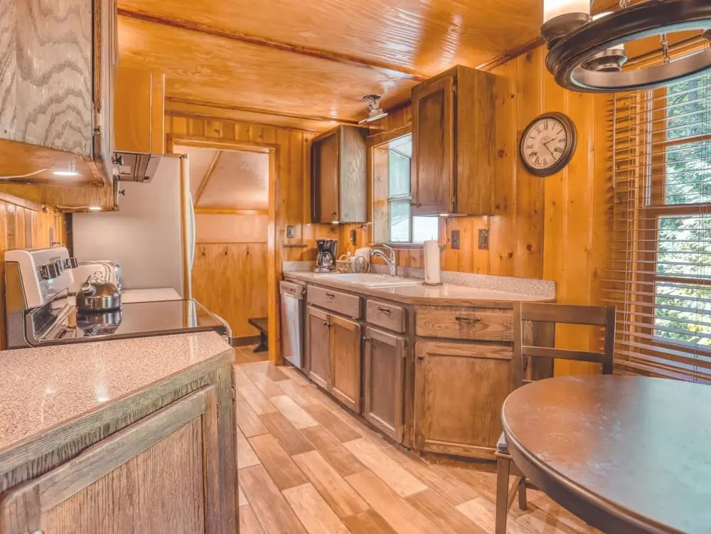 Bridlewood Cabin