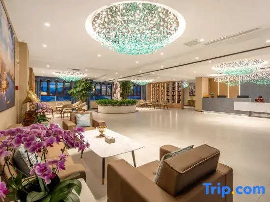 Holiday Inn (Yining Liuxing Street & Yili Normal University)
