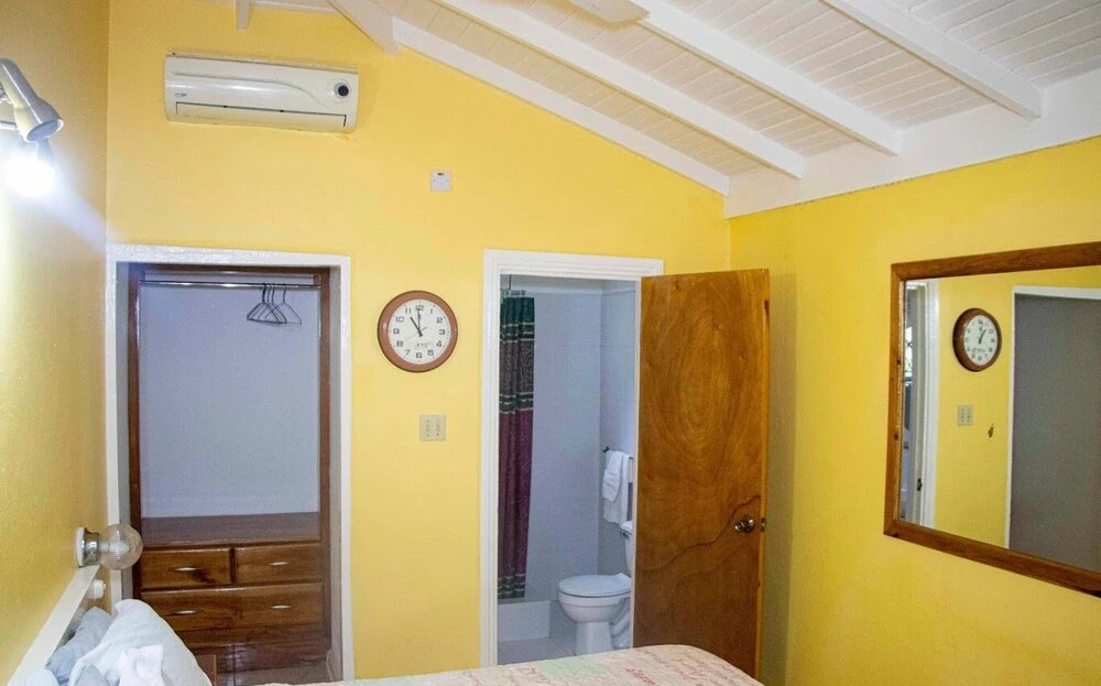 Barrys Rooms Negril