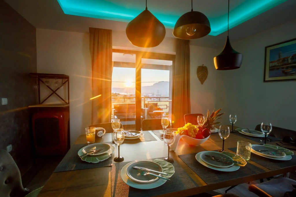 Luxury villa Stocia Split with swimming pool, sauna and jacuzzi in a peaceful location in Split