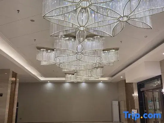 Yuehe Seaview Art Hotel (Dalian Donggang Venice Water City)