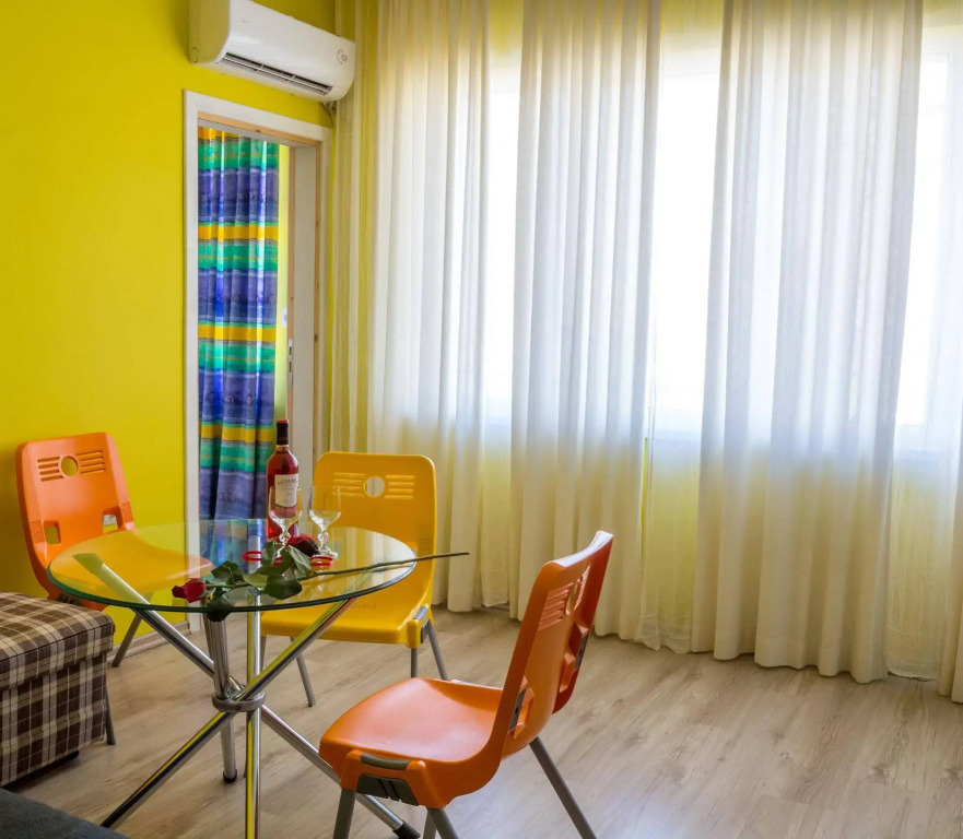 Tevi Apartments