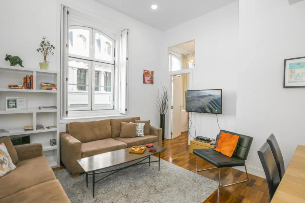 LV Premier Chiado CH3 Views, central, AC, lift