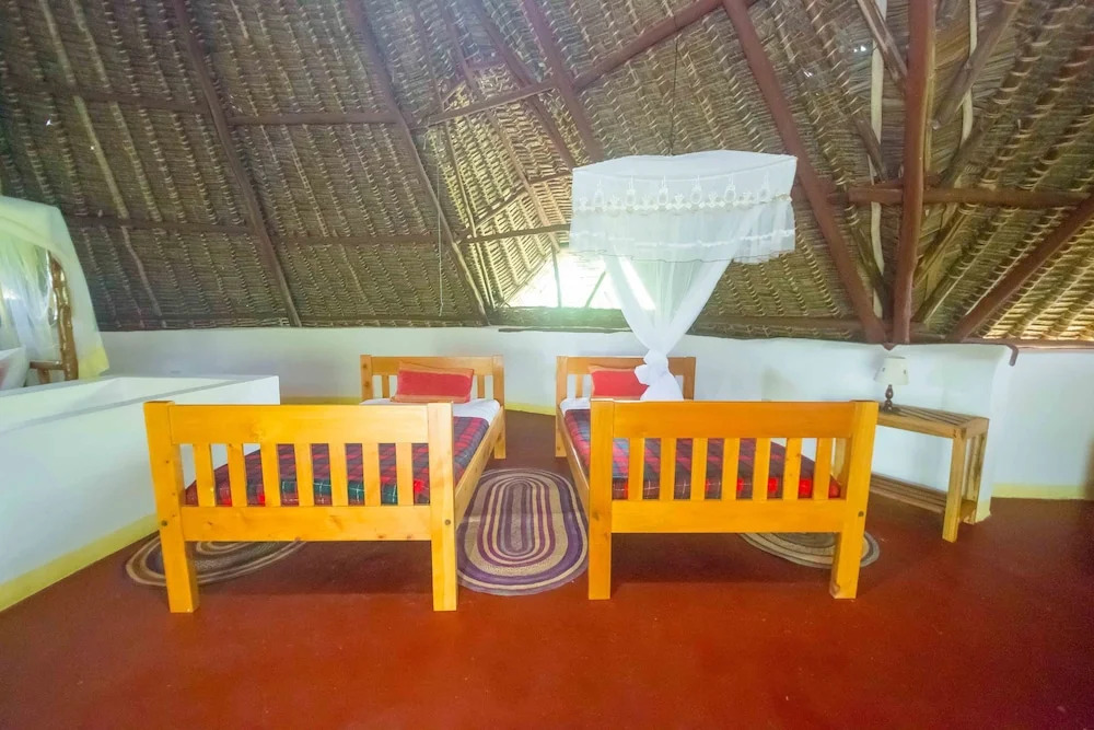 African Huts Villas