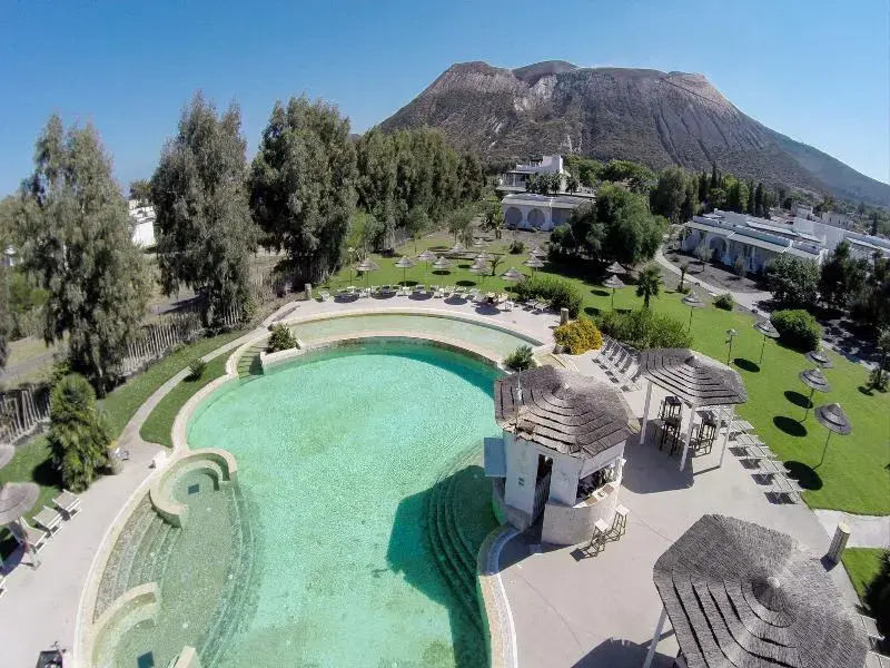 Hotiday Vulcano Porto
