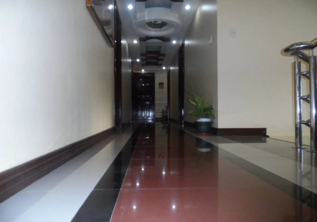 Voyagers Palace