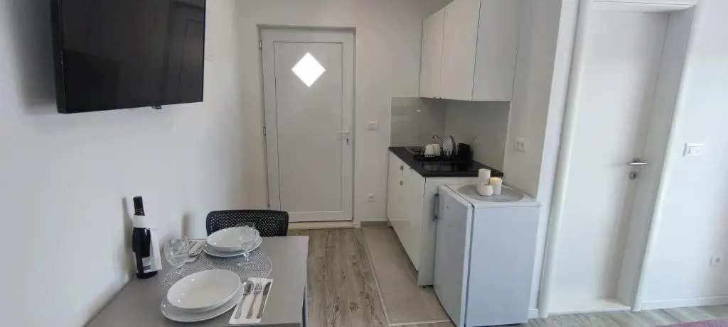 Rooms Lucky