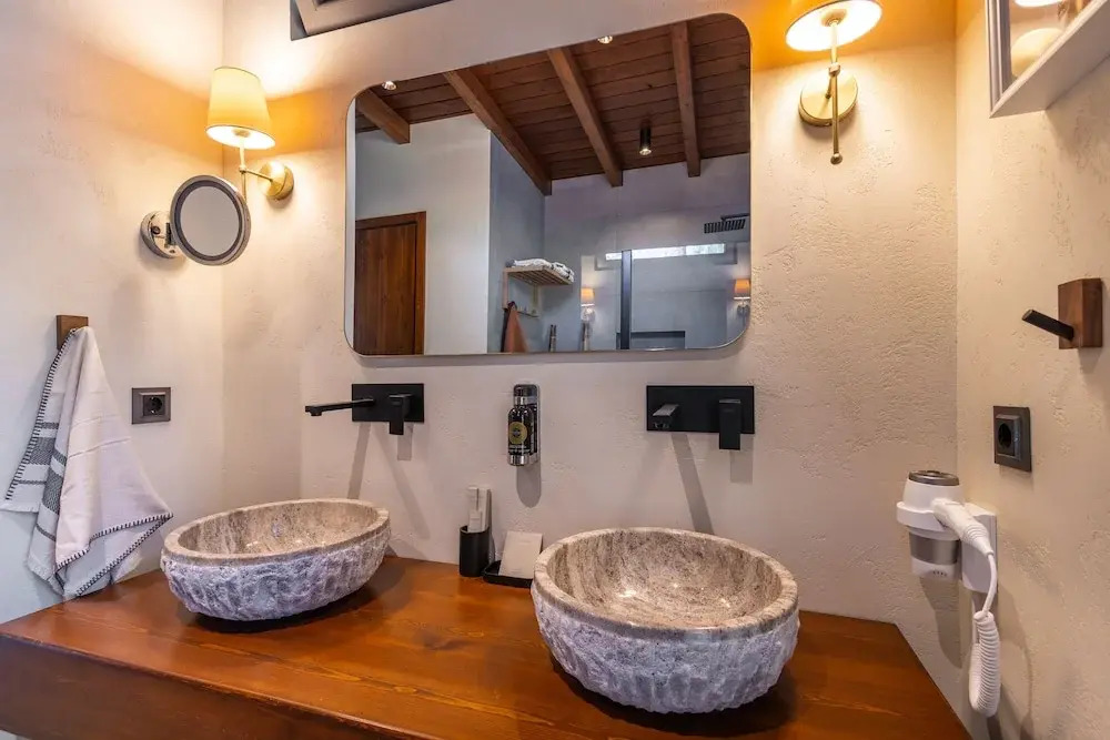 Ada Capra Hotel