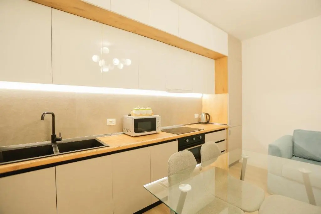 Miku Apartment-Premium 2BD At Wilson Squear
