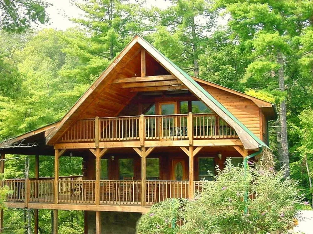 13 Serenity - 6 Br Cabin