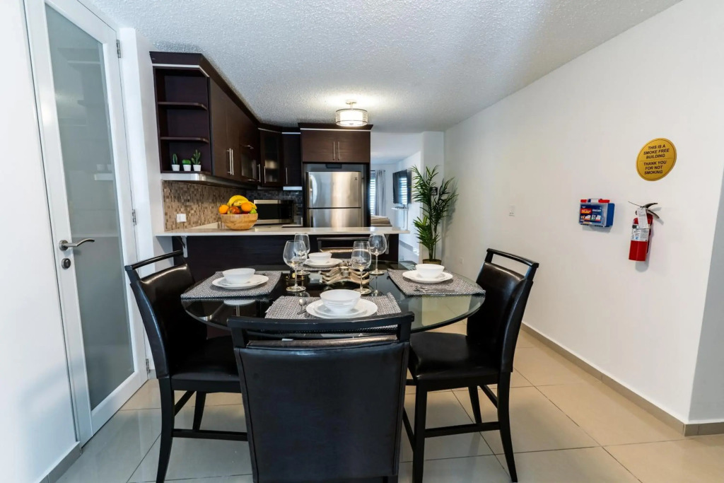 Aquaville Rentals Villa 2