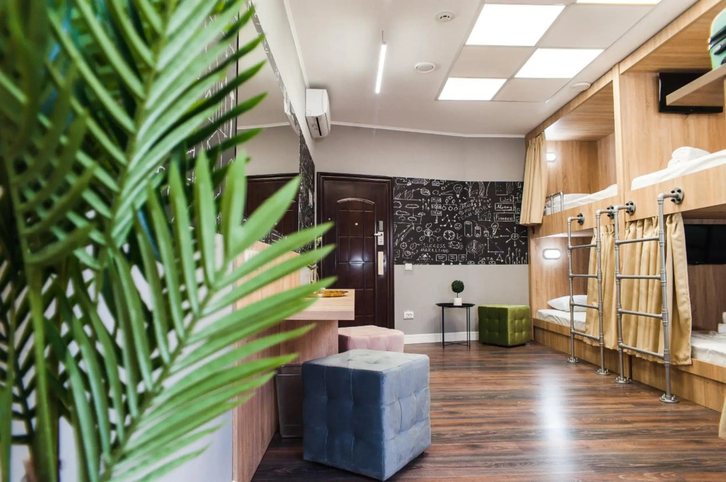 VALIZA HOSTEL