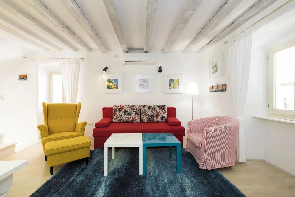 House Encanto - Old Town Retreat