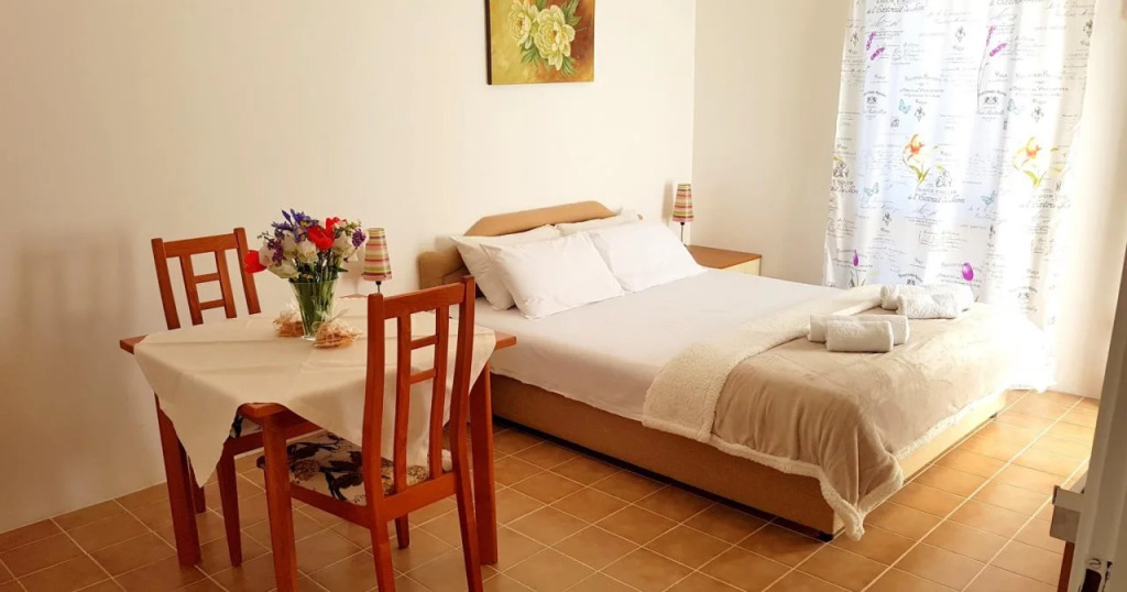 Gregovic Family Apartments