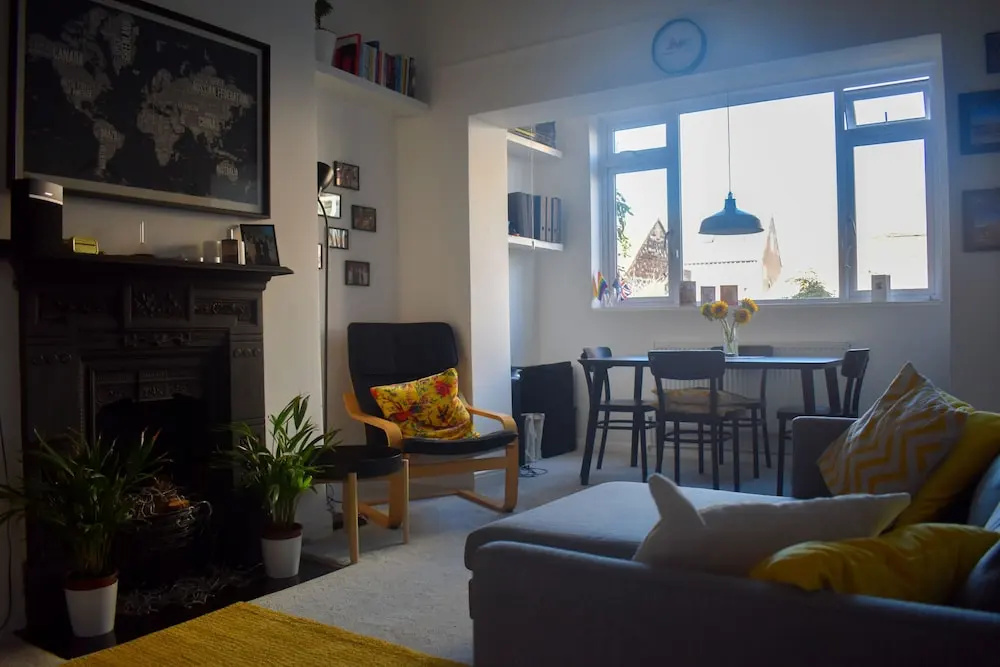 Trendy 1 Bedroom Kemptown Flat Near The Seafront