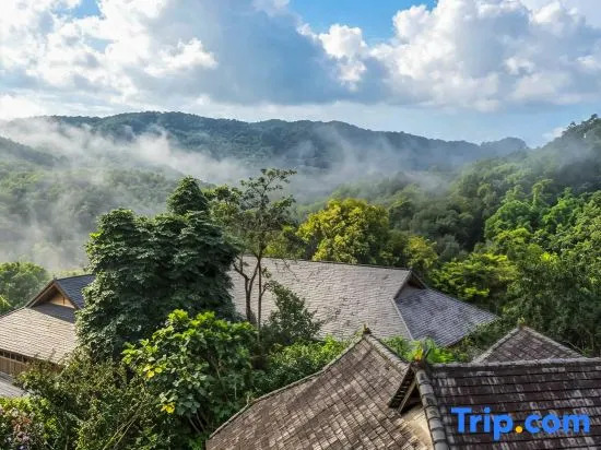 Mangjing · Juyuan Sunset Sea of Clouds Courtyard