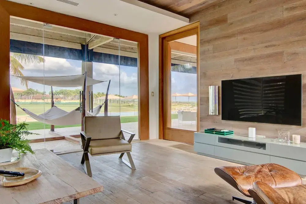Architect s Estate w Pool Private Chef Butler