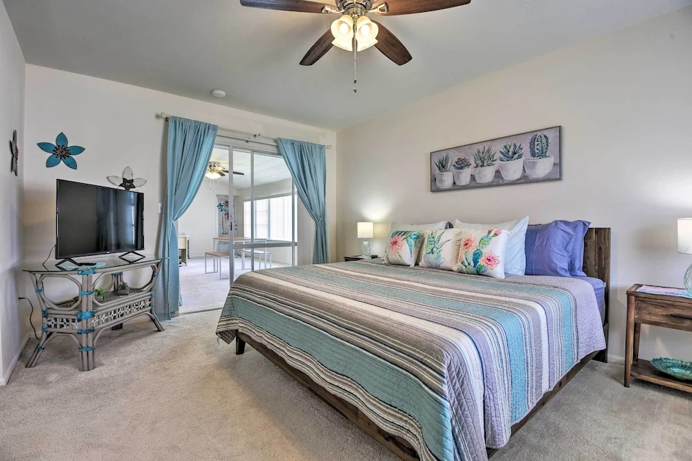 Ranch-style House w/ Pool Access in 55 + Community