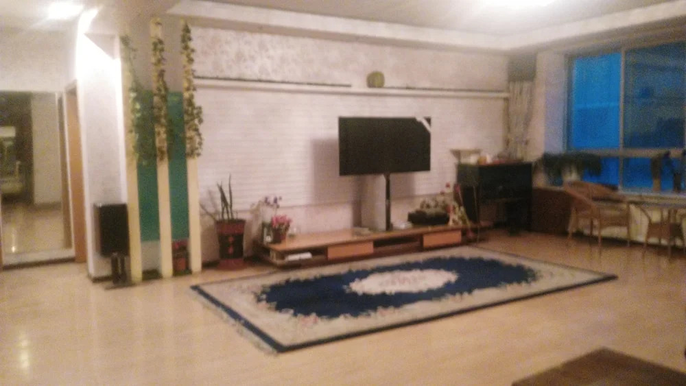 Duckweed Hostel