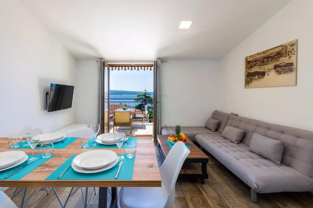 Apartments in Crikvenica 39082