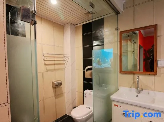 Weihui Yuexiu Theme Hotel