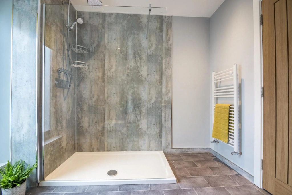 Tipyn O Haul - 1 Bed Apartment - Tenby