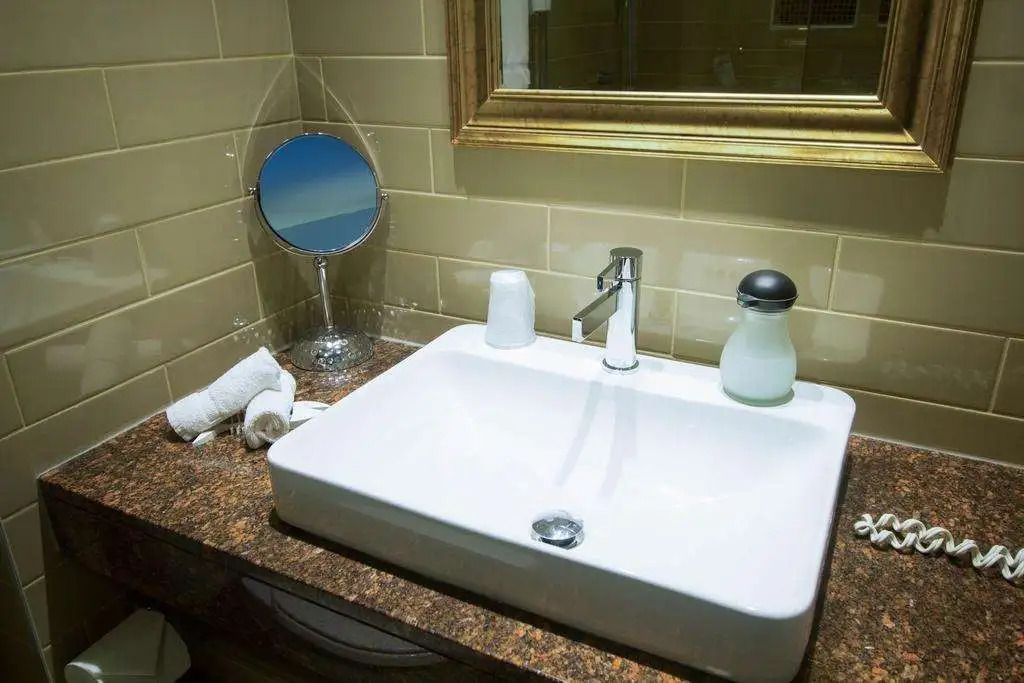 Hotel Champlain