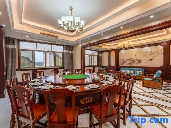 LANOU Hotel (Fu'an Wanyu High-Speed Railway Station)