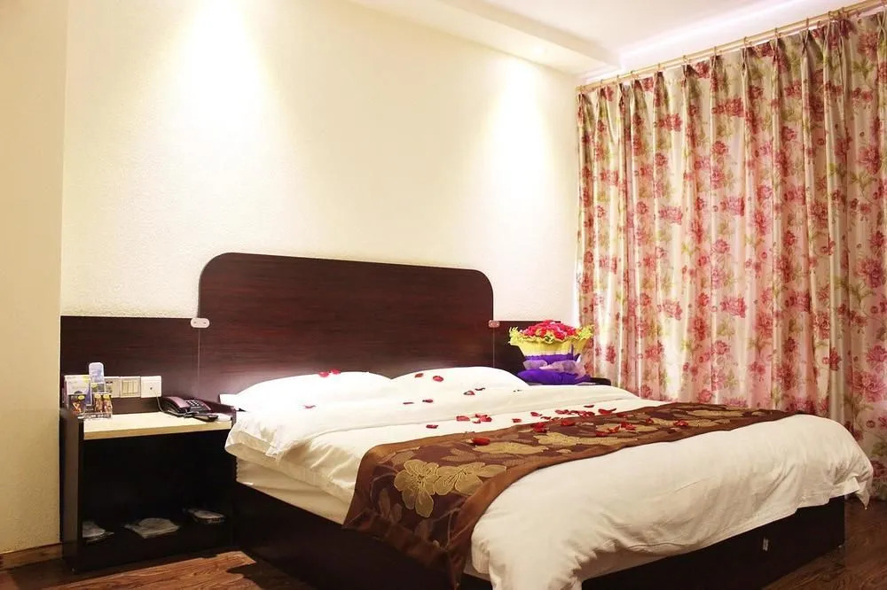 Hengruifeng Hostel