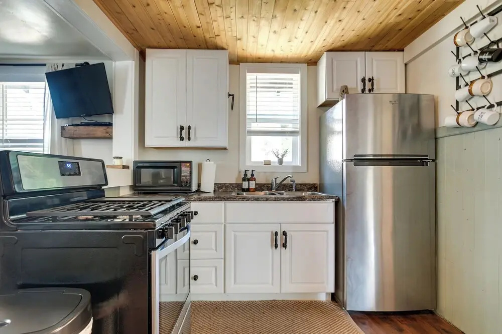 Eagle River Retreat Near Dam Lake w/ Boat Dock!
