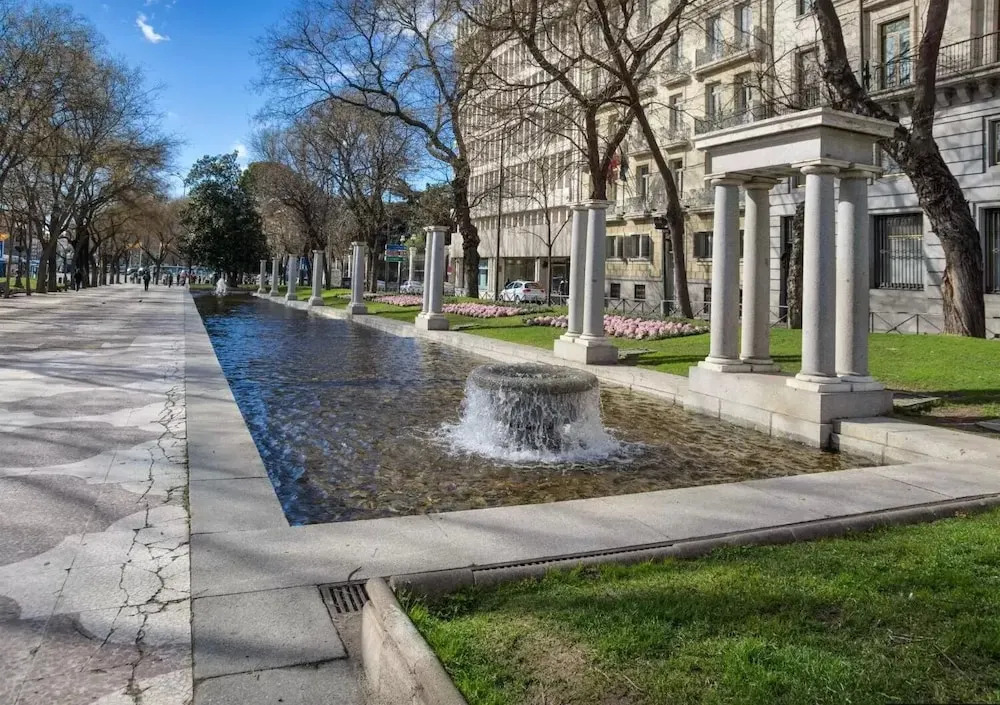 Beautiful 2 bedrooms near Retiro Park ( Lagasca Retiro II )