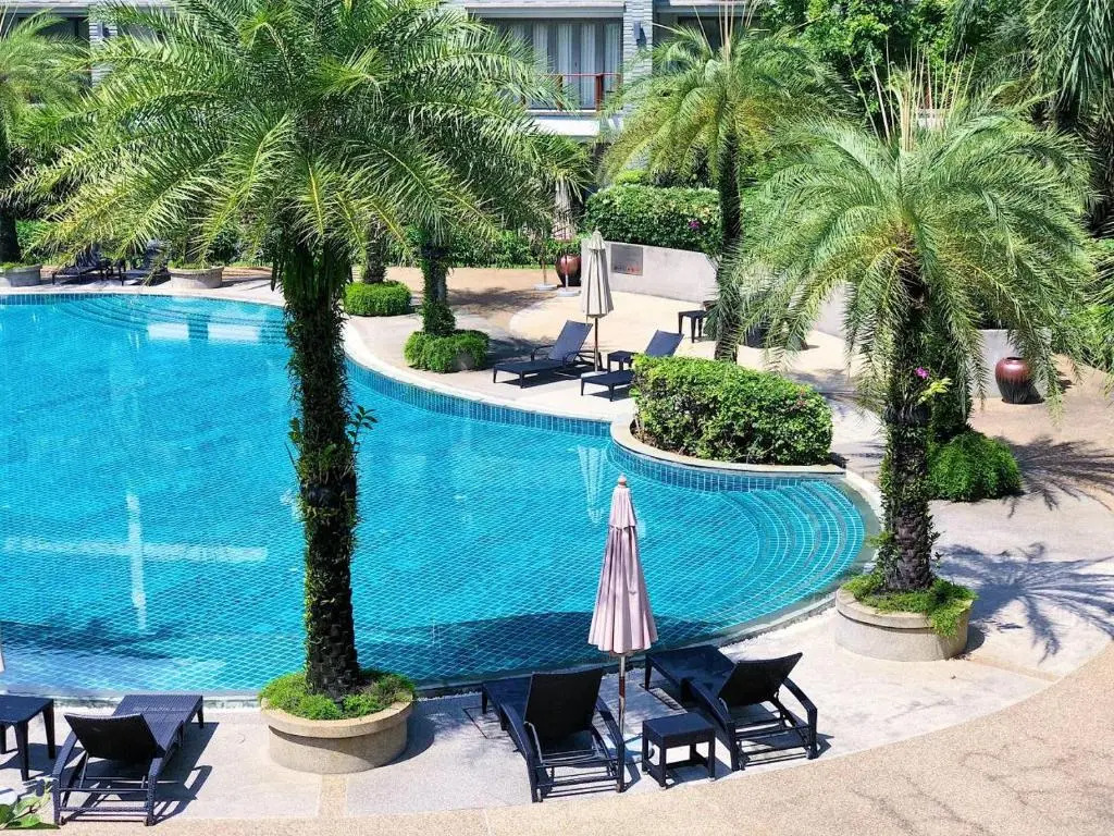 Beachfront 2br Home With Private Plunge Pool on Stunning Naithon Beach 3