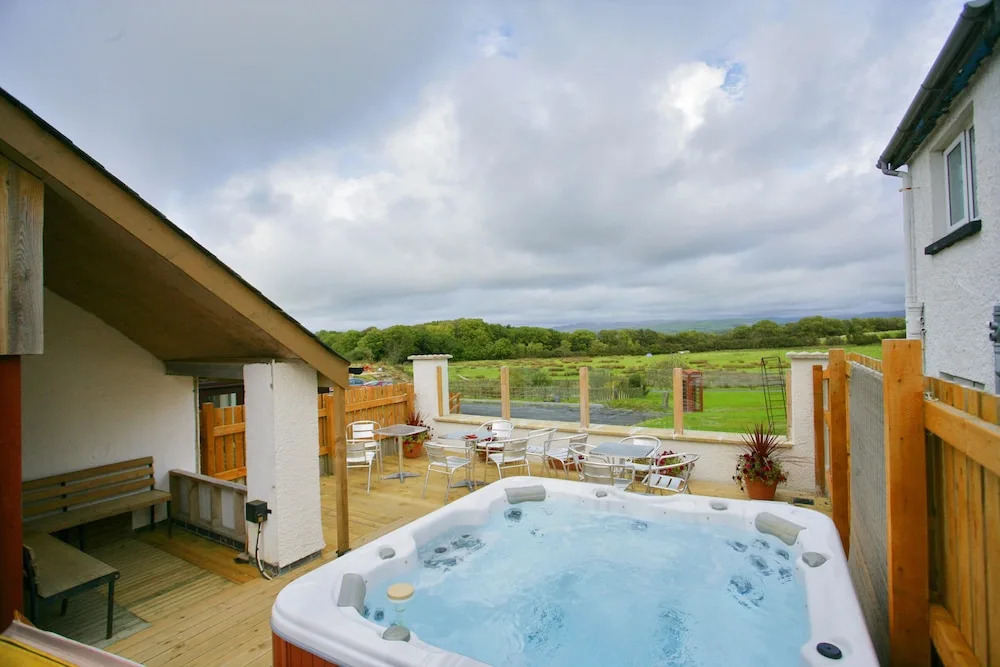 The Hay Suite
