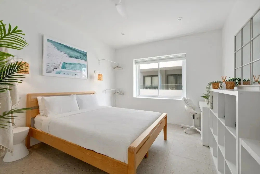 Bright 1-bed Apartment in Coastal North Bondi