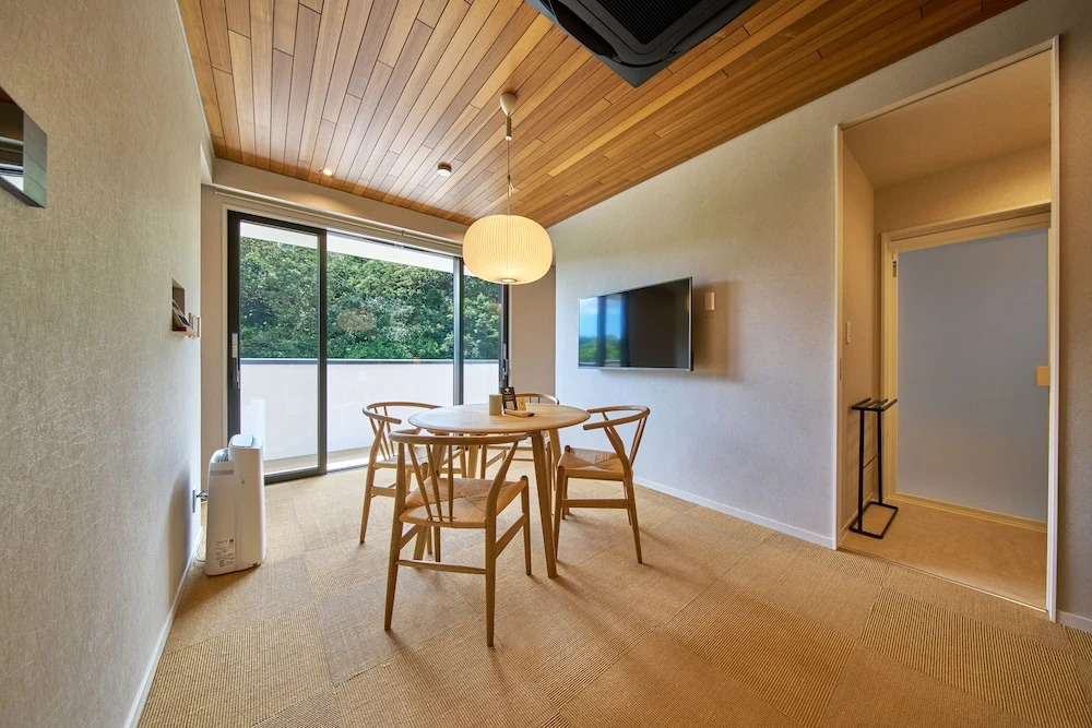 Luxe Tech Villa Ashitoku
