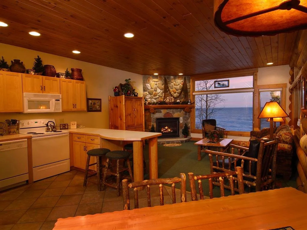 Grand Superior Lodge
