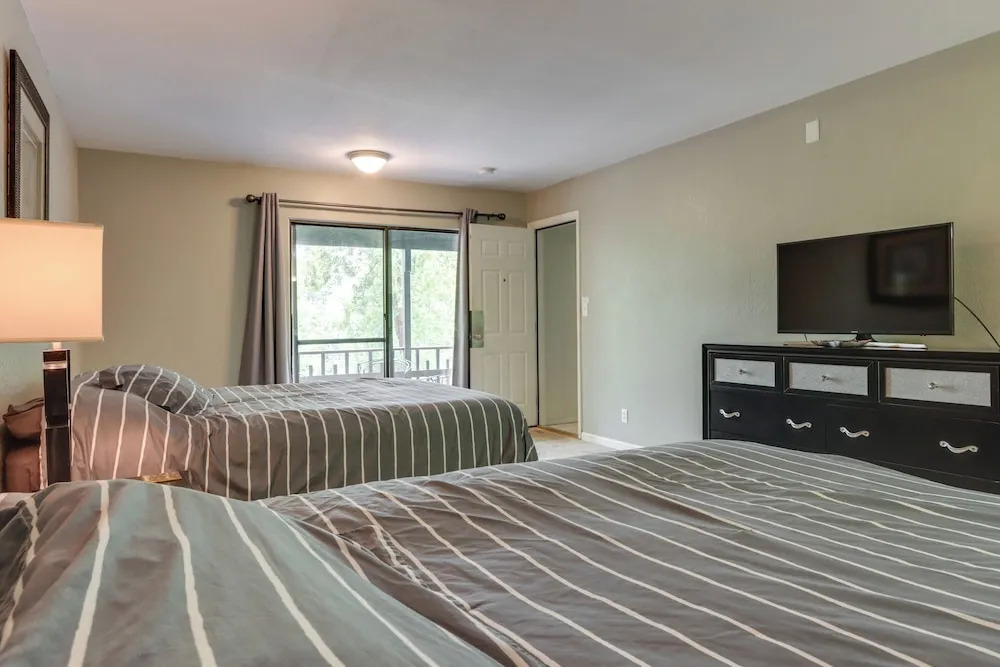Hot Tub + Fire Pit: Margaritaville Resort Home!