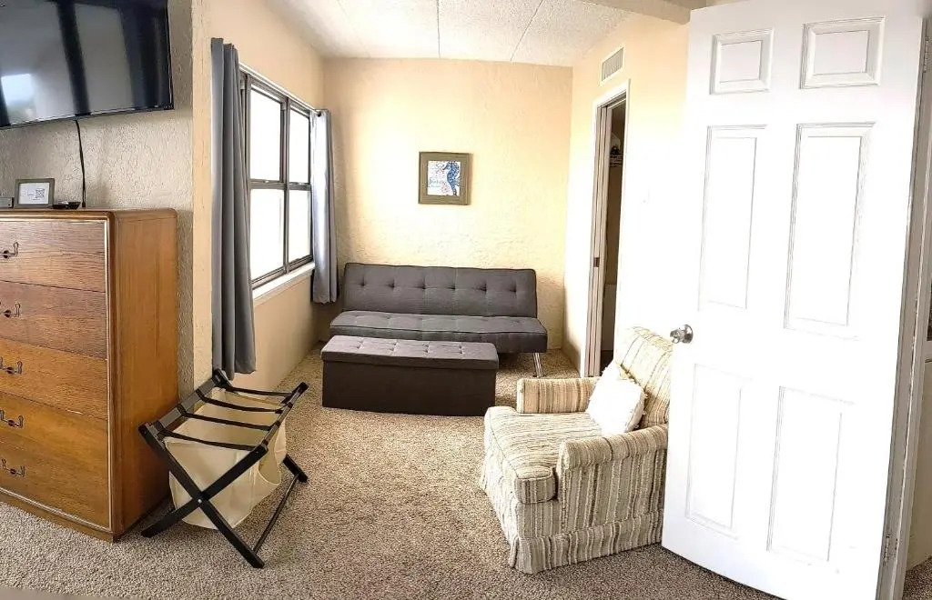 Sunny Padre Island Condo, Only 2 Mi to Beaches!