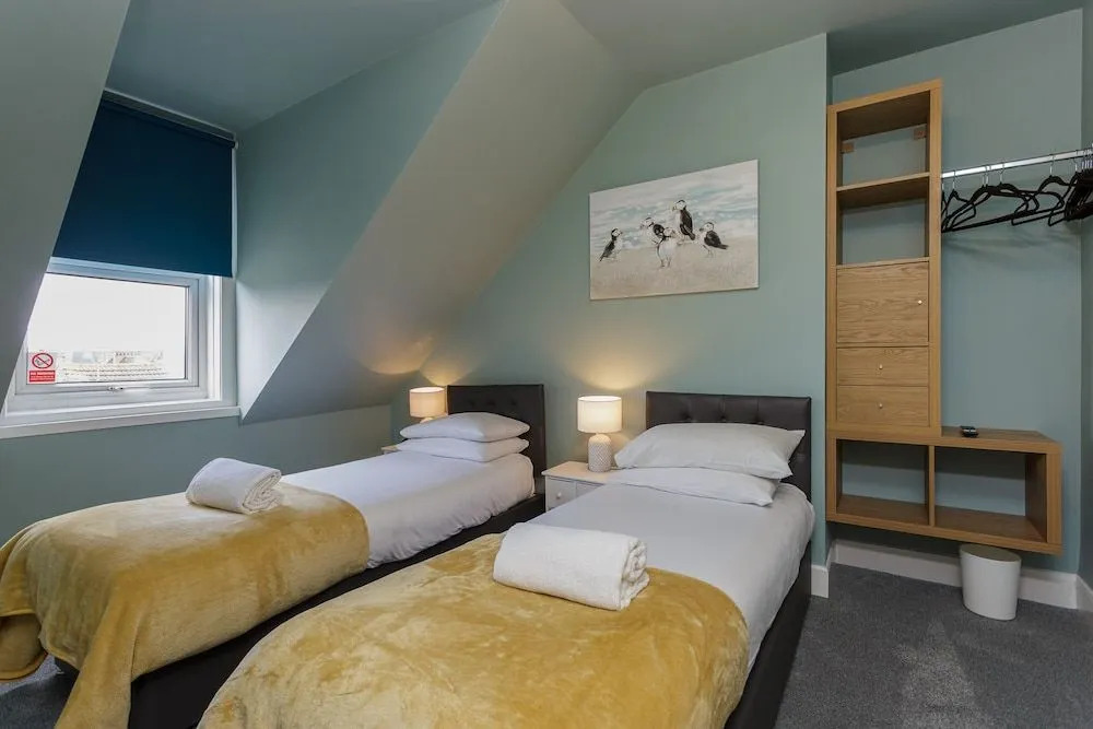 Stopover at SEABIRD APARTMENTS central Southsea