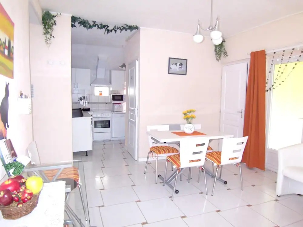 House With 2 Bedrooms in Lapeyrouse, With Wonderful Lake View, Enclose